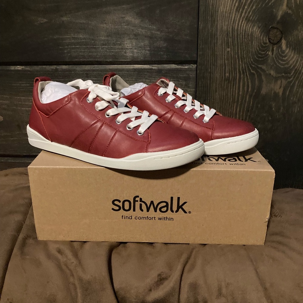 SoftWalk brand, new with box, red sneakers, leather upper, comfortable, size 5 - Picture 7 of 7